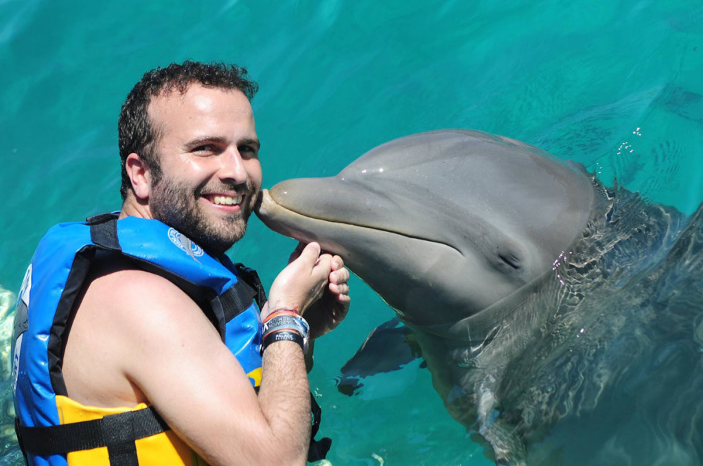 Fer en Mexico con delfines